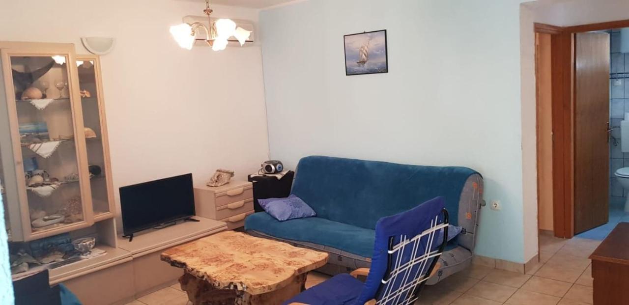 Srecko Apartman Rogoznica  Extérieur photo